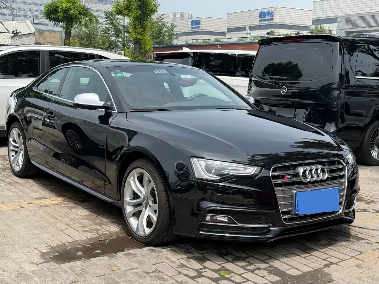 Audi S5 2012 S5 3.0T Coupe фото 3