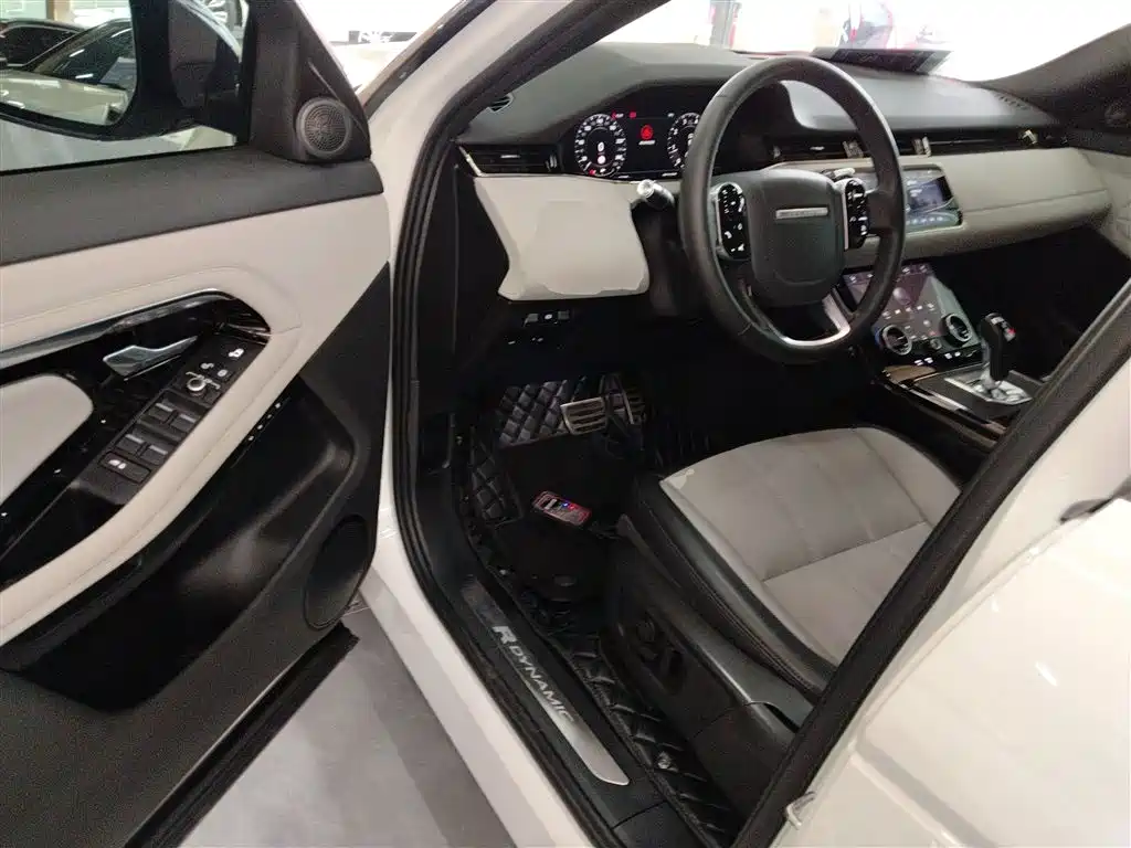Land Rover Range Rover Evoque 2020 249PS R-DYNAMIC S Sport Edition фото 13