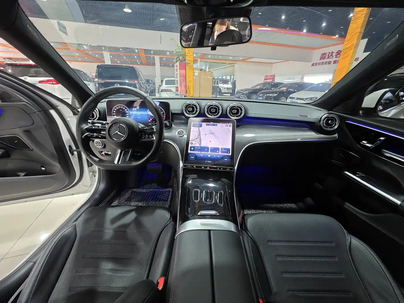 Mercedes-Benz C-Class 2023 Facelift II C 260 L Sport Edition фото 9