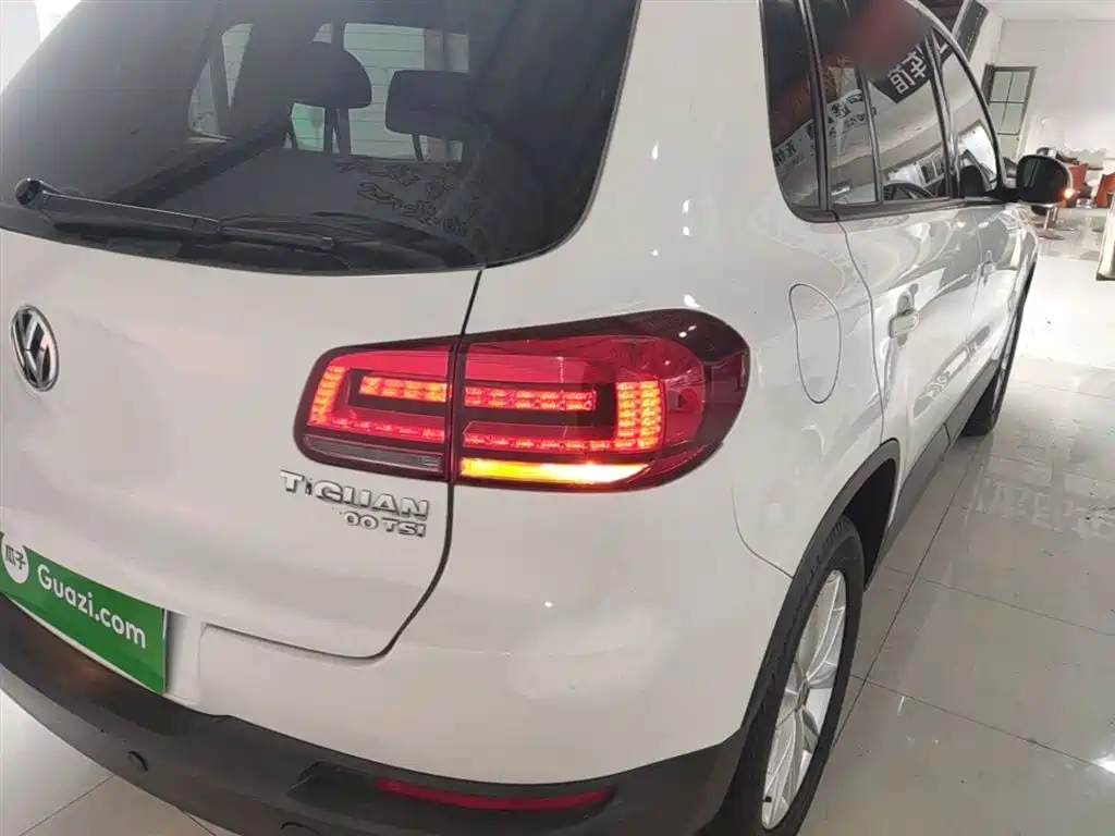 Volkswagen Tiguan 2016 Model 300TSI Automatic 2WD Comfort Edition фото 8