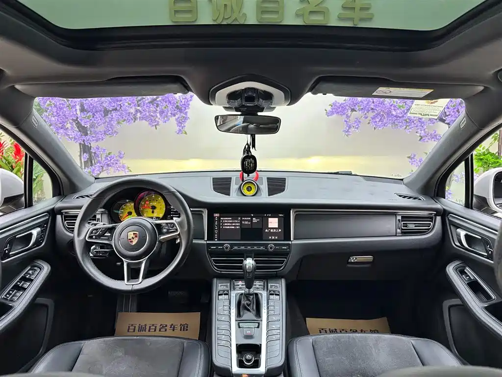 Porsche Macan 2018 Macan 2.0T фото 13