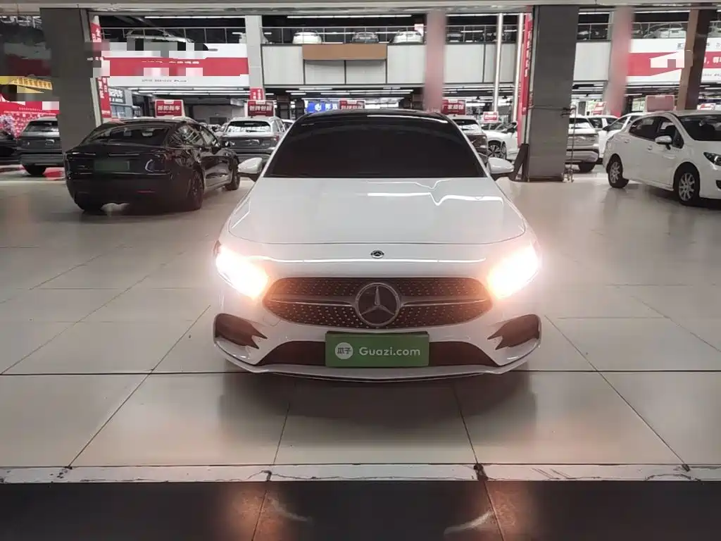 Фото 3 - Mercedes-Benz A-Class