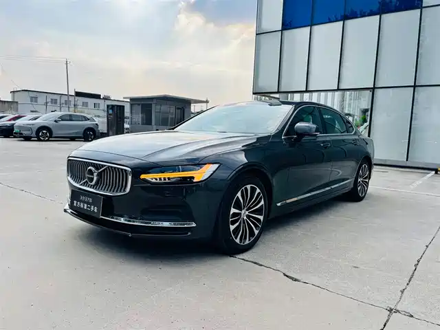 Volvo S90 B5, Смарт Люкс