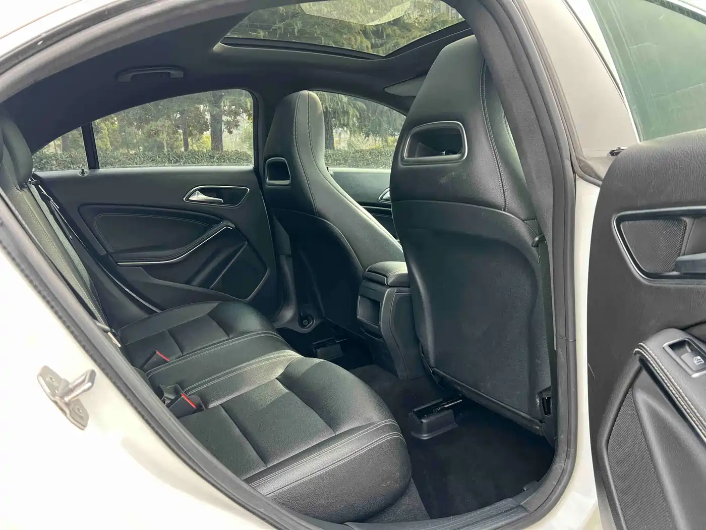 Mercedes-Benz CLA (Import) 2018 CLA 200 Fashion Edition фото 12