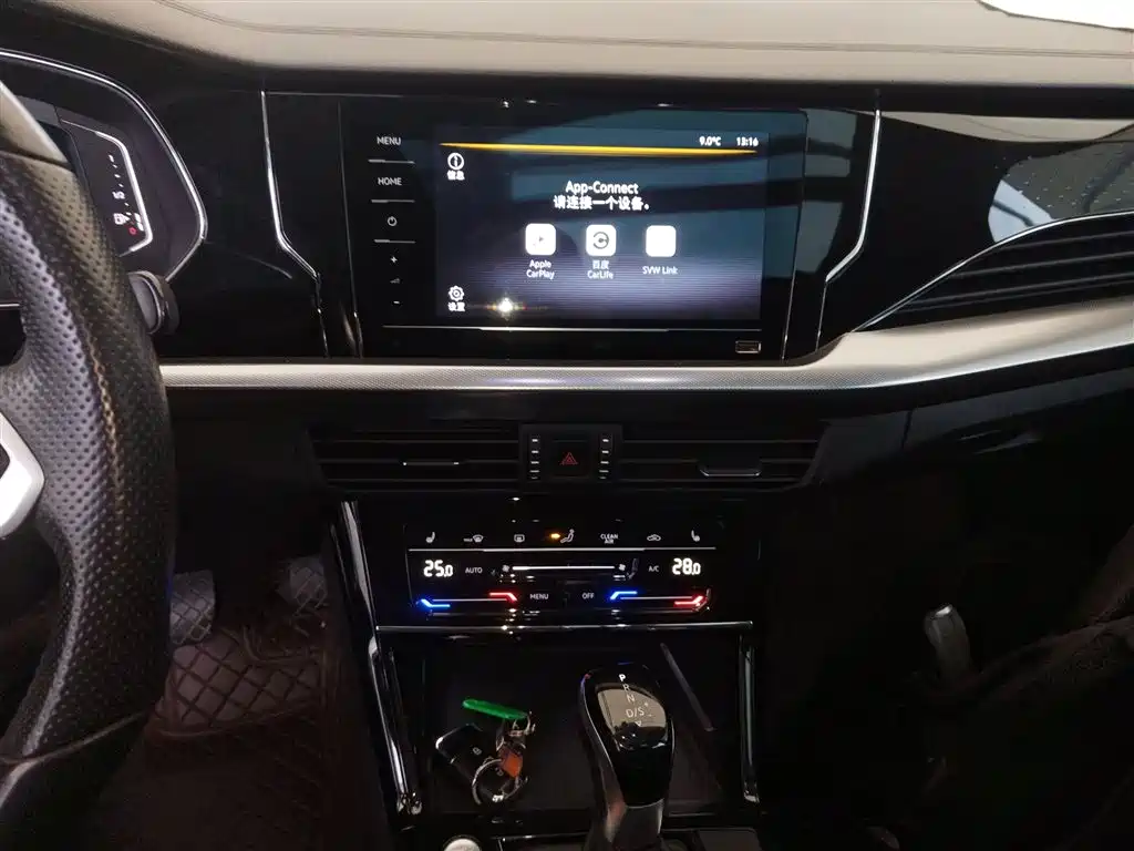 Volkswagen Passat 2022 330TSI Starlight Elite Edition фото 13