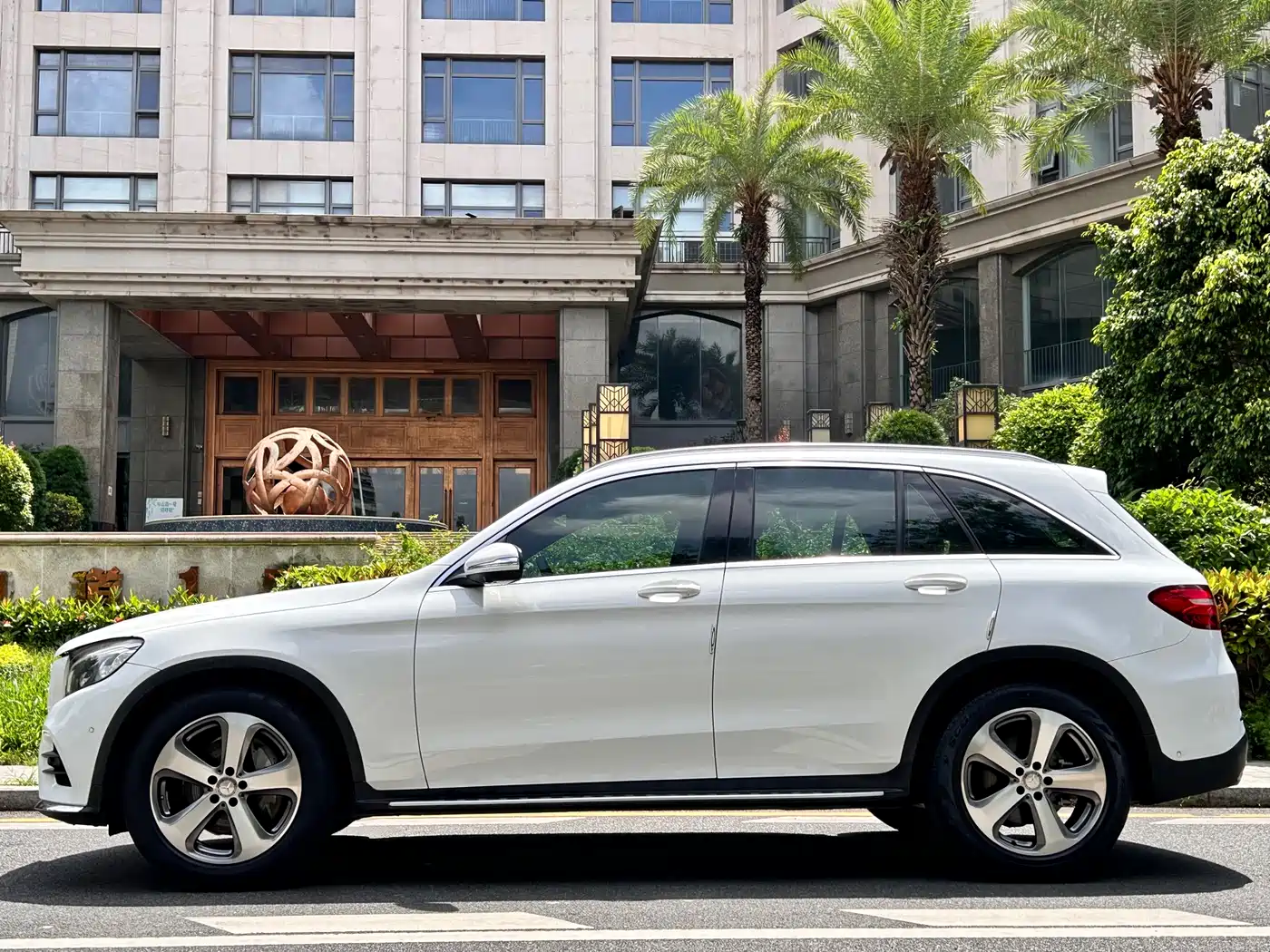 Mercedes-Benz GLC 2017 GLC 260 4MATIC Dynamic фото 18