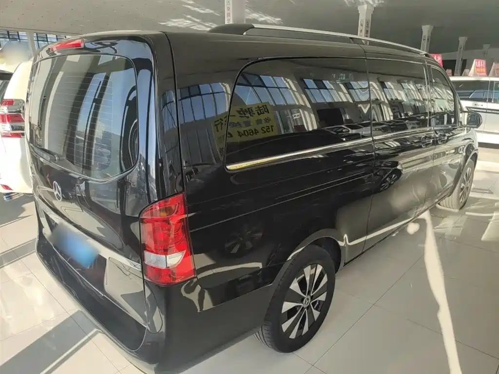 Mercedes-Benz Vito 2021 2.0T Elite 7-Seater фото 23