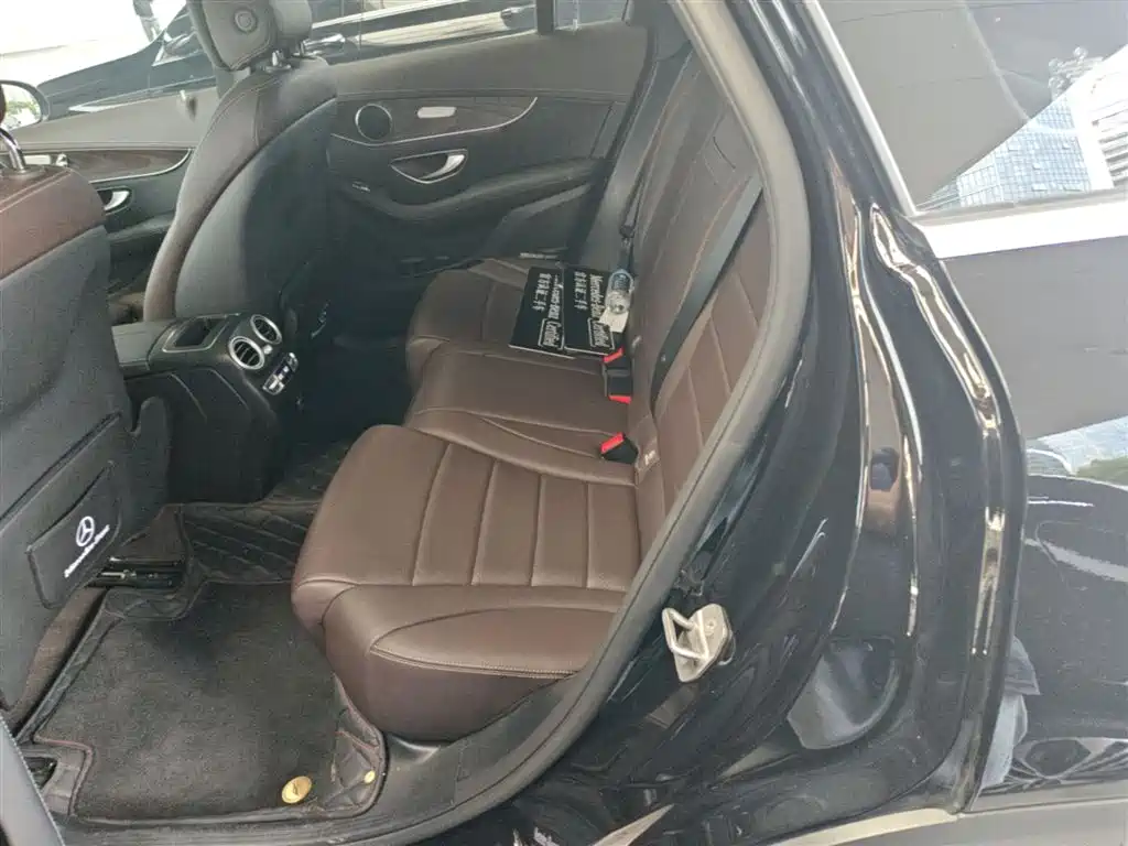 Mercedes-Benz GLC 2021 GLC 260 L 4MATIC Luxury фото 17