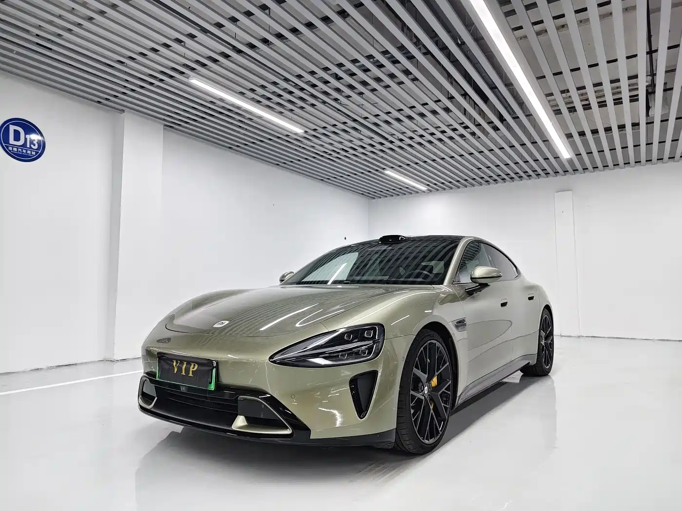 XIAOMI CAR XIAOMI SU7