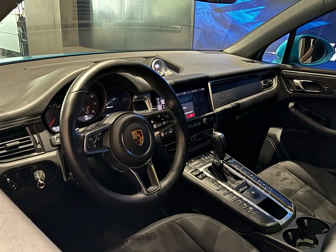 Porsche Macan 2018 Macan 2.0T фото 12