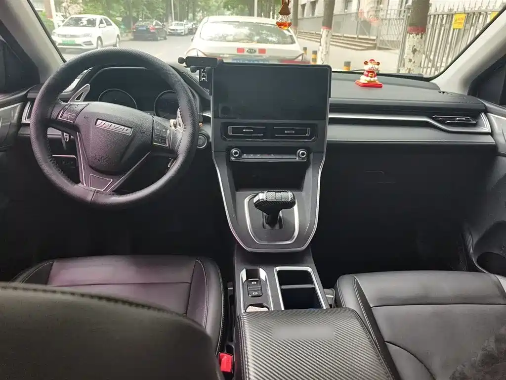 Haval M6 2021 PLUS 1.5T DCT Luxury Smart Connect фото 6
