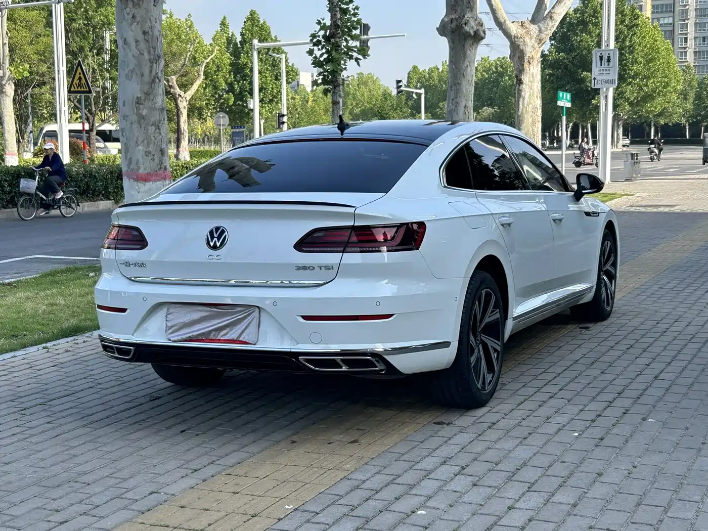 Volkswagen FAW-Volkswagen CC 2021 380TSI Eye-catching Edition фото 6