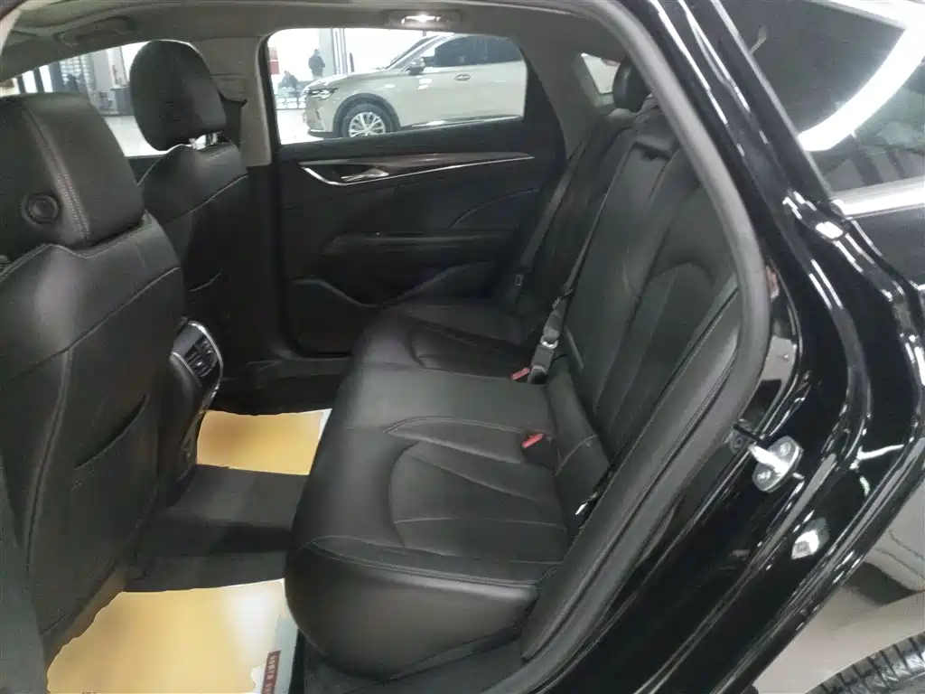 Buick LaCrosse 2022 652T Luxury фото 13