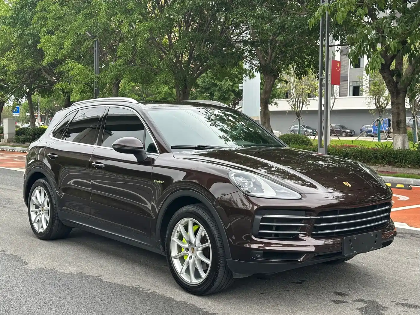 Porsche Cayenne New Energy 2021 Cayenne E-Hybrid 2.0T фото 3