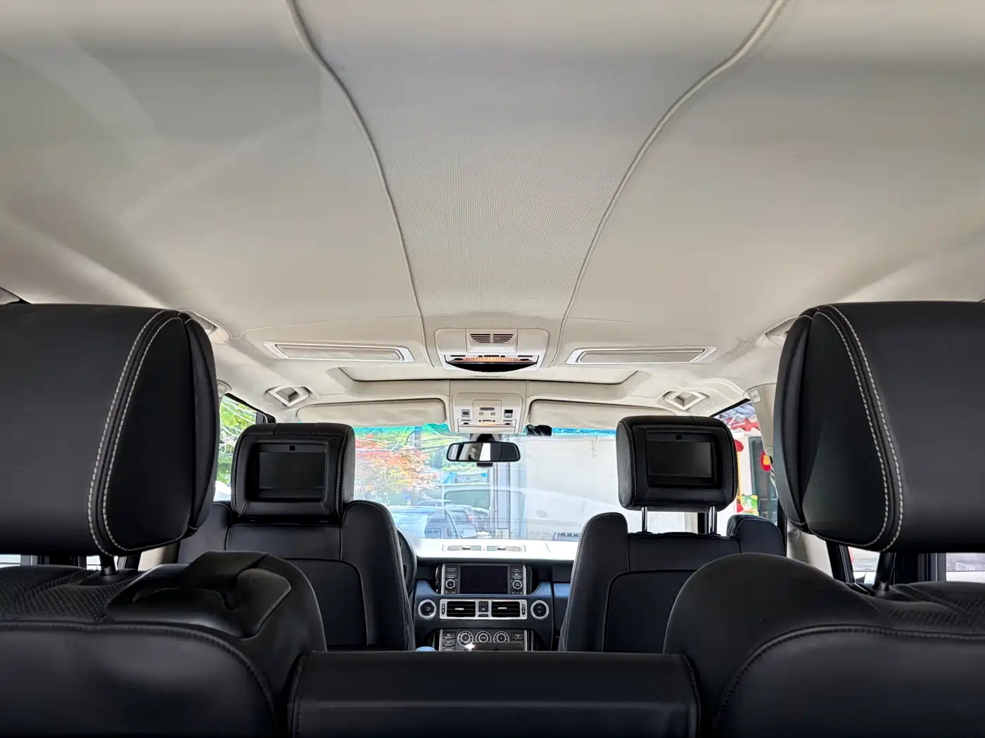 Land Rover Range Rover 2011 5.0 SC V8 Ultimate Edition фото 17