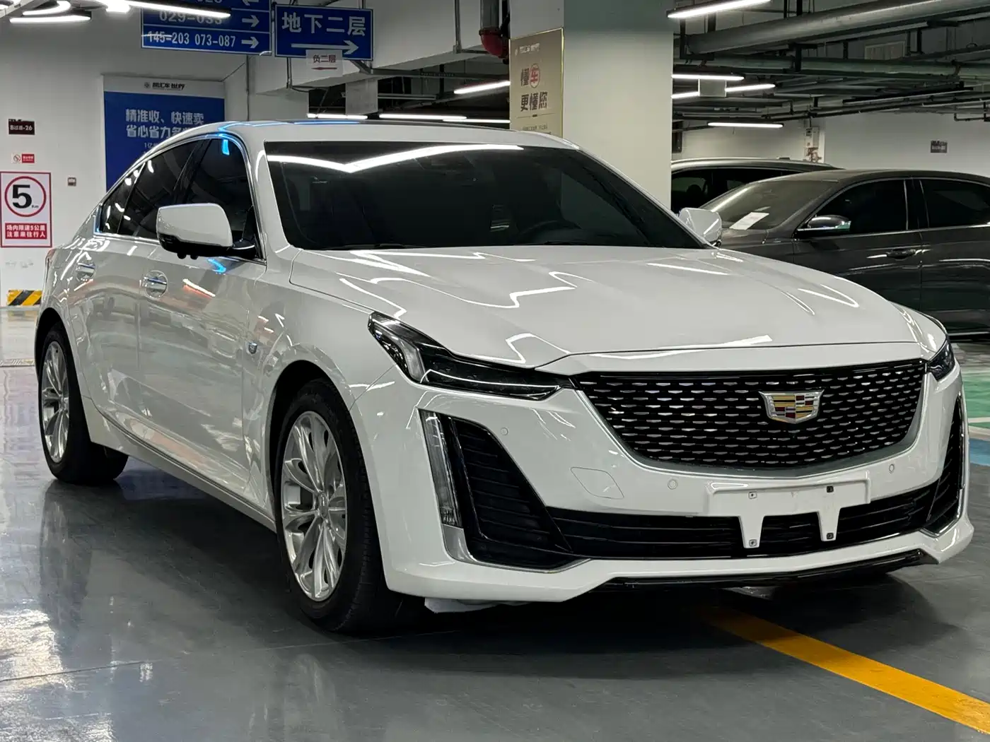 CADILLAC CT5