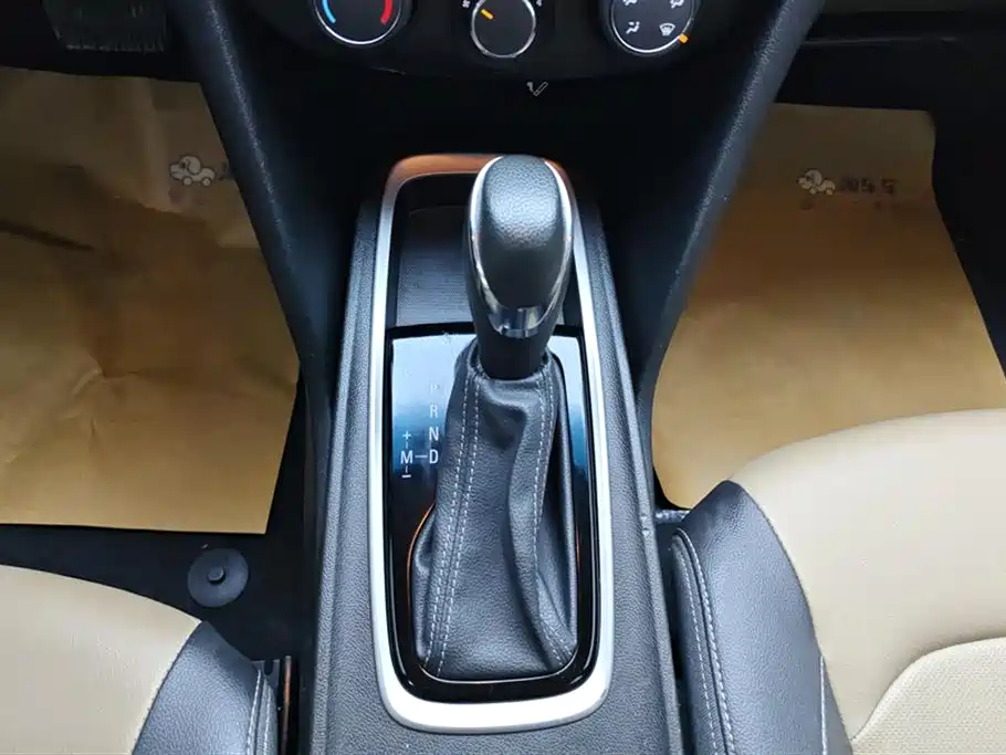Chevrolet Monza 2022 320 Automatic Enjoyment Sunroof Edition фото 16