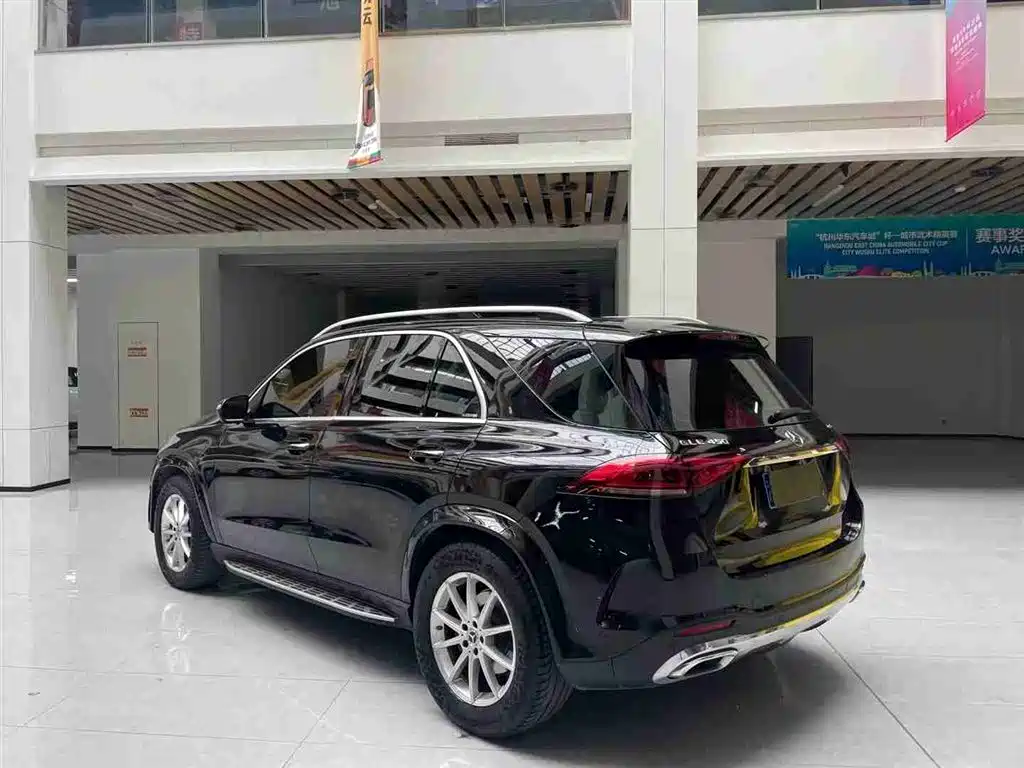 Mercedes-Benz GLE 2020 Facelift GLE 350 4MATIC Fashion фото 4