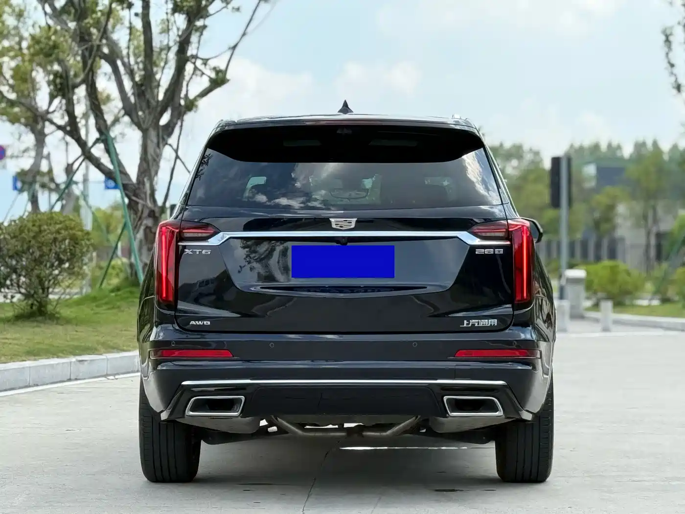CADILLAC XT6