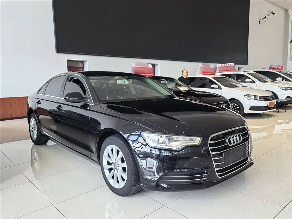 Audi A6L 2014 30 FSI Luxury фото 3