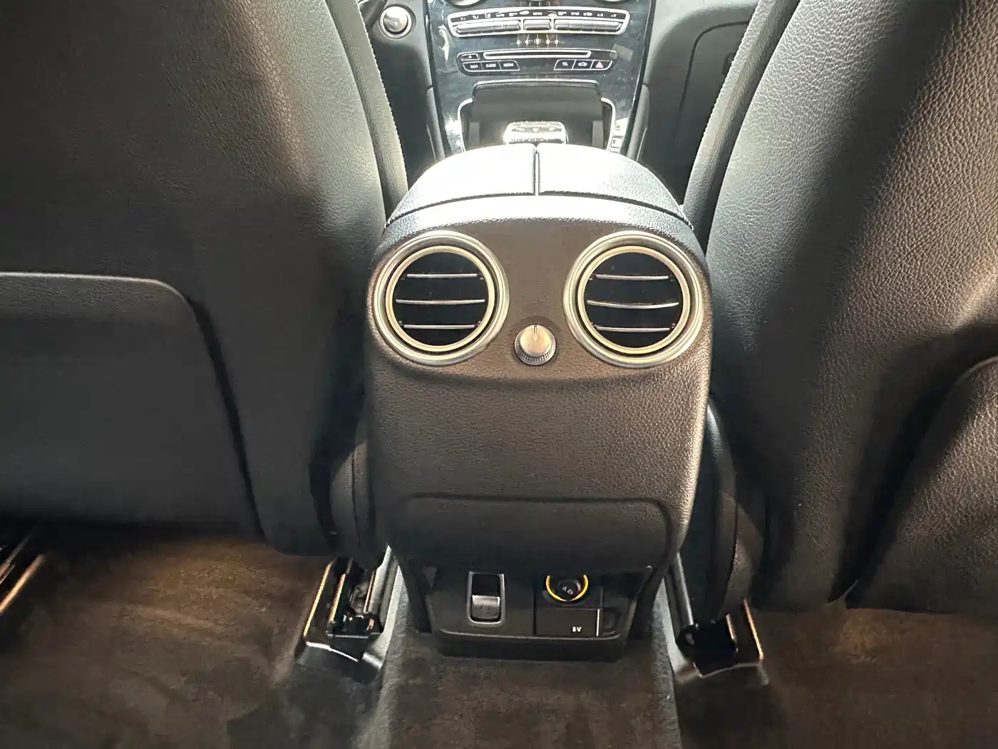 Mercedes-Benz GLC 2019 Model GLC 200 L 4MATIC фото 10