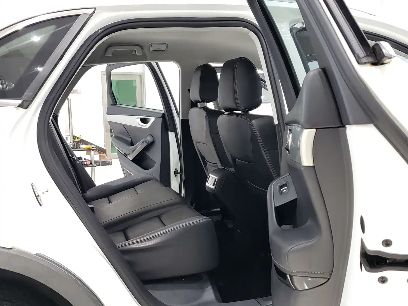Zotye SR7 2017 2017 1.5T CVT Magic Cube Road