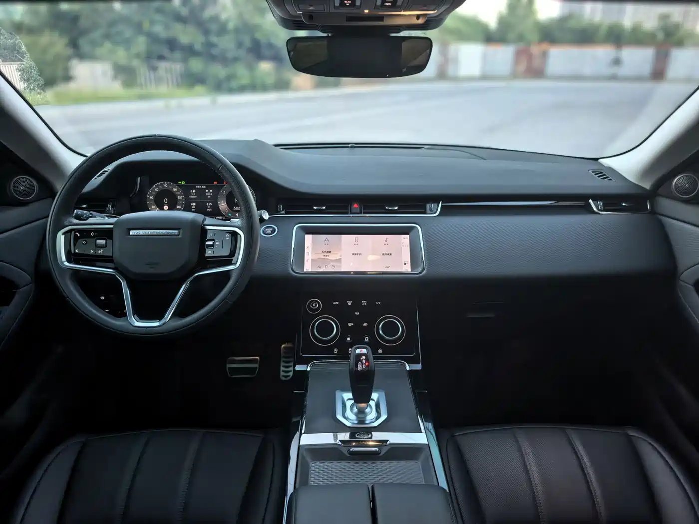 Land Rover Range Rover Evoque 2024 2023 Range Rover Evoque L 200PS Elite Edition