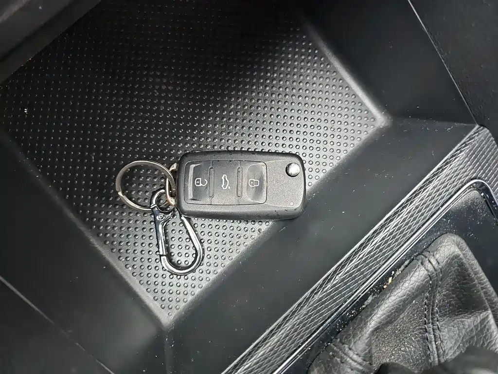 Škoda Kamiq 2020 Model 1.5L Automatic Comfort фото 11