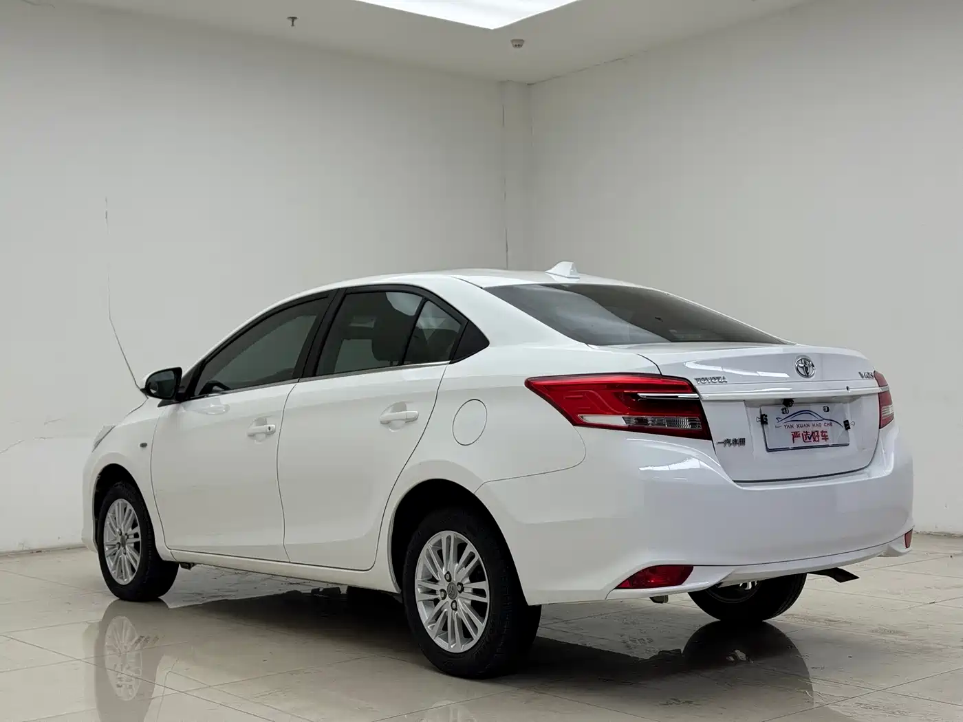 Toyota Vios 2017 1.5L CVT Pioneer фото 4