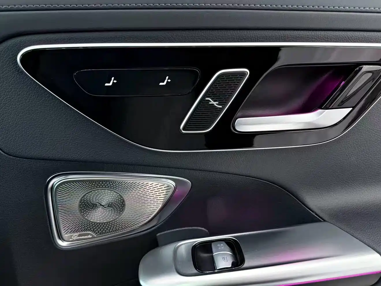 Mercedes-Benz C-Class 2024 2024 C 260 L Night Edition Sport