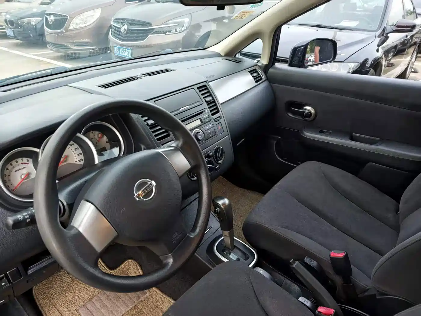 Nissan Tiida 2009 2008 1.6L Automatic Luxury