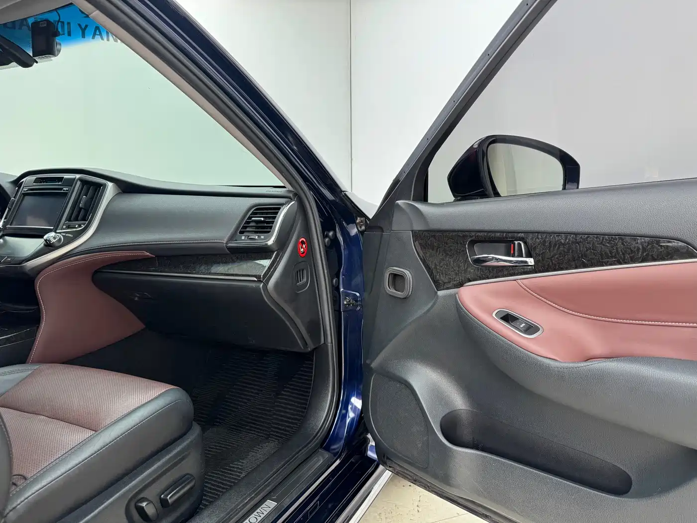 Toyota Crown 2019 2018 2.0T Sport Edition