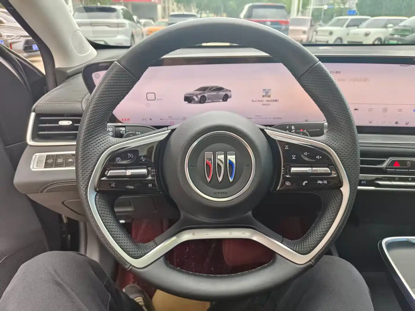 Buick LaCrosse 2025 Model 28T Platinum Edition фото 12