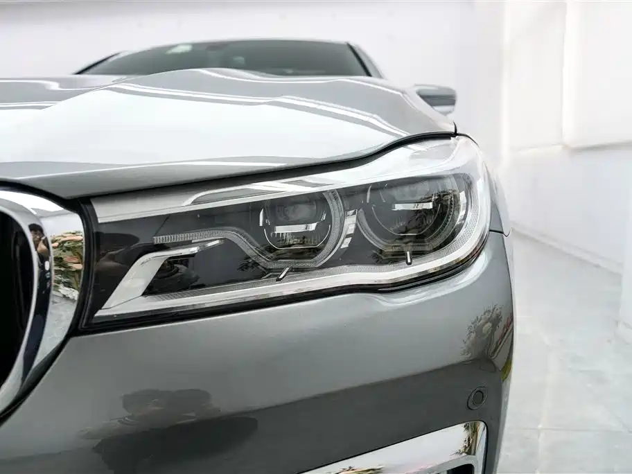 BMW 7 Series 2018 730Li Premium Type M Sport Package фото 24