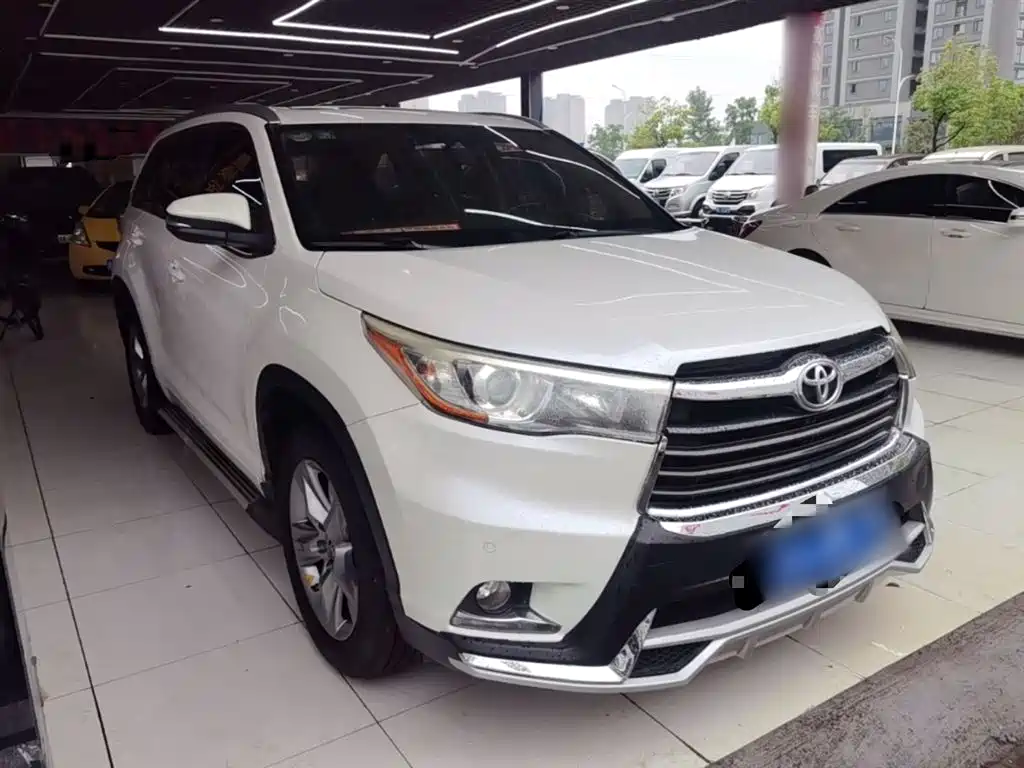 Toyota Highlander 2015 2.0T AWD Luxury Edition 7-seater фото 4