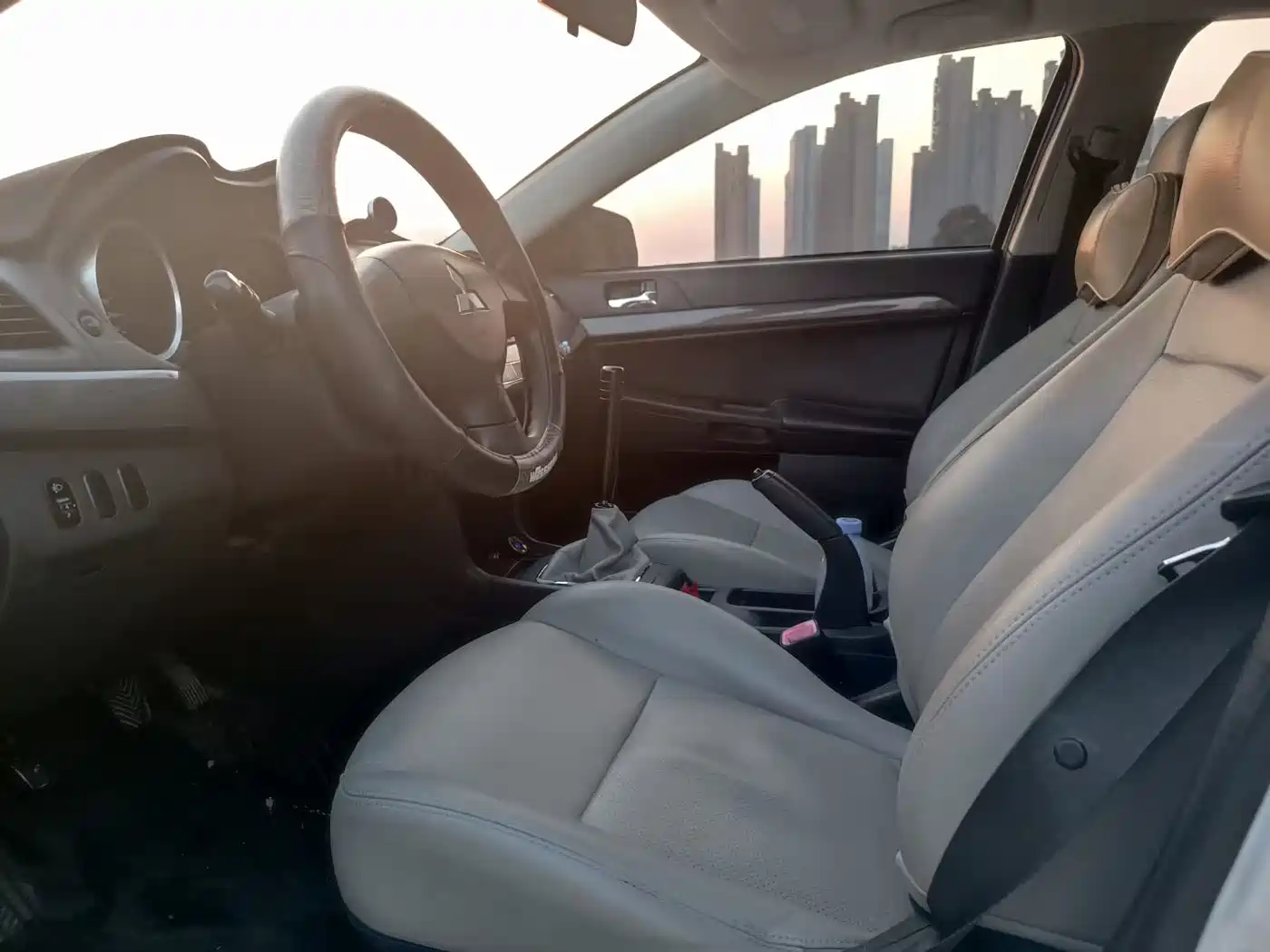 Mitsubishi Lancer EX 2012 1.8L Manual Charm Edition фото 5
