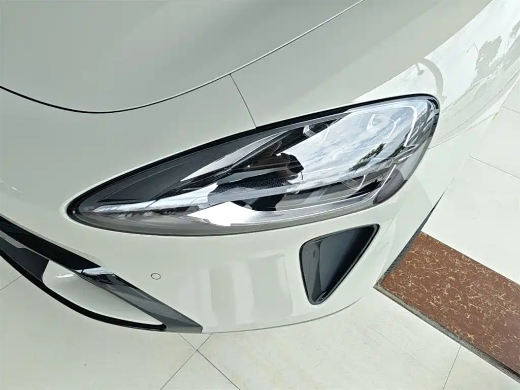 Xiaomi Auto Xiaomi SU7 2024 AWD Extended Range Advanced Smart Driving Max Edition фото 24