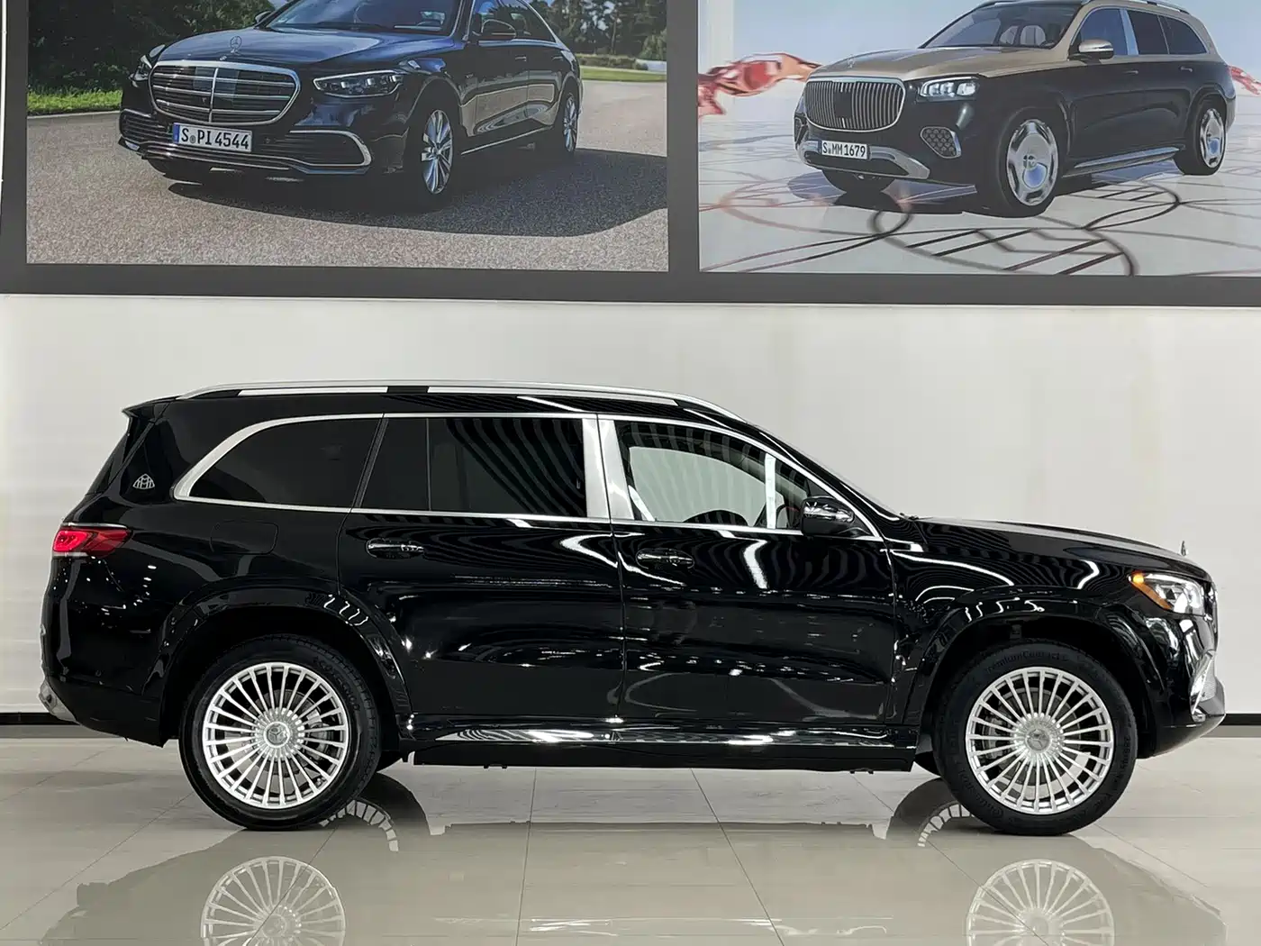 Mercedes-Benz GLS 2023 Second Facelift GLS 450 4MATIC Luxury фото 4
