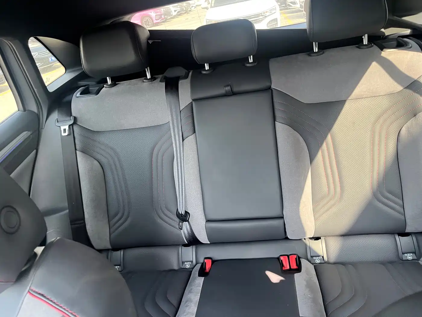 VOLKSWAGEN ID.4 CROZZ