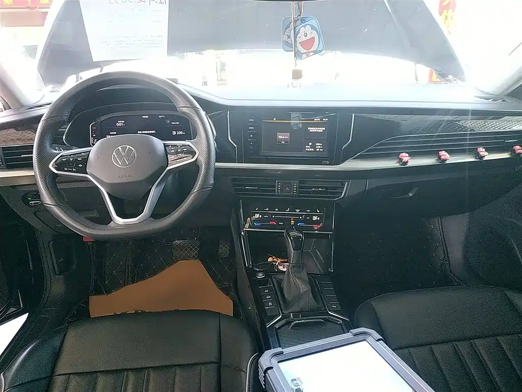 Volkswagen Passat 2023 Facelift 330TSI Elite Edition фото 12