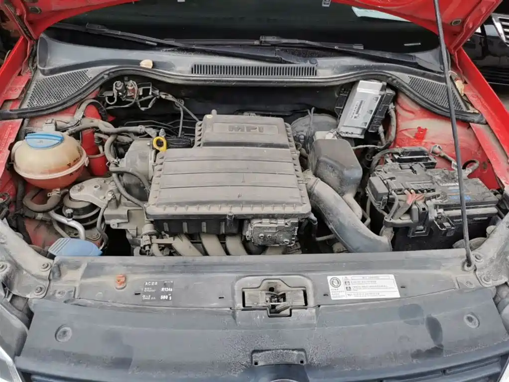 Volkswagen Polo 2014 1.6L Automatic Comfort Edition фото 20