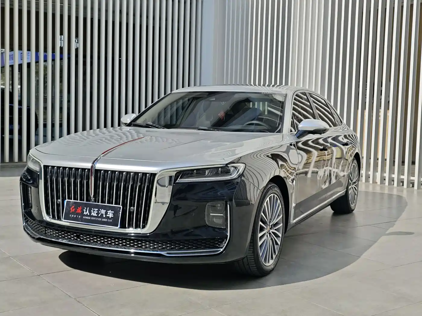 Hongqi H9 2020 2.0T Smart Connection Qi Xiang Edition