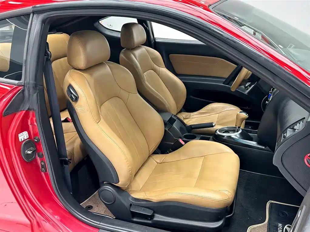 Hyundai Coupe 2004 Model FX 2.7 фото 9