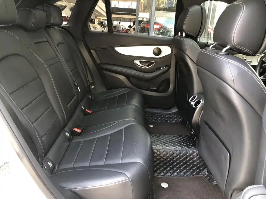 Mercedes-Benz GLC 2019 Model GLC 200 L 4MATIC фото 15