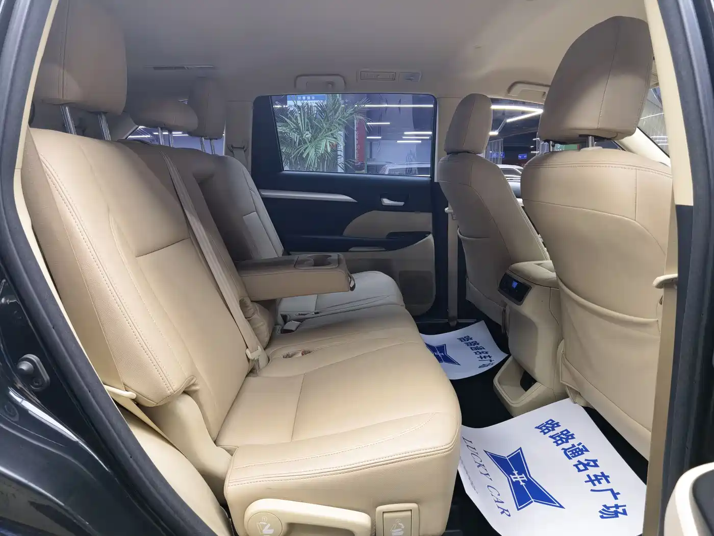 Toyota Highlander 2018 2.0T 4WD Elite 7-seater (China V) фото 9