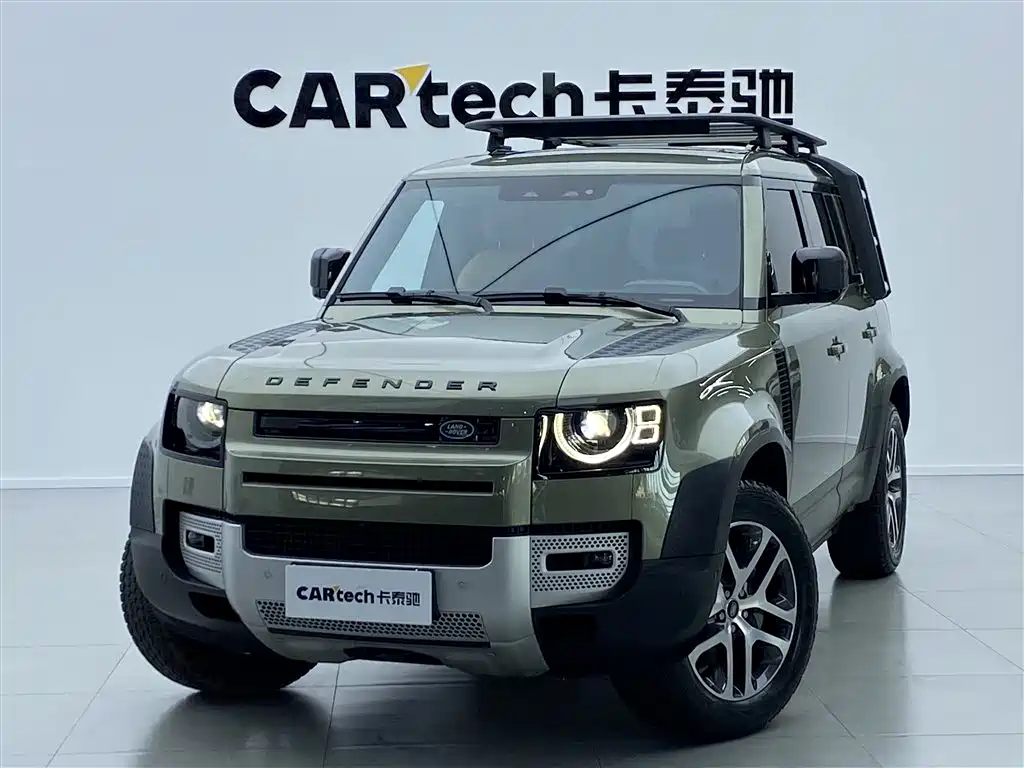 Land Rover Defender 2024 110 3.0T P400 Dark Special Edition фото 29