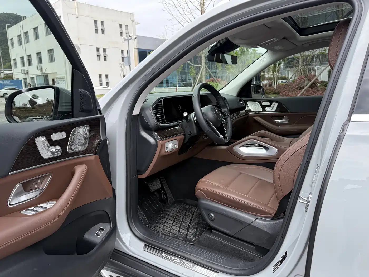 Mercedes-Benz GLE 2024 Facelift GLE 350 4MATIC Fashion фото 6