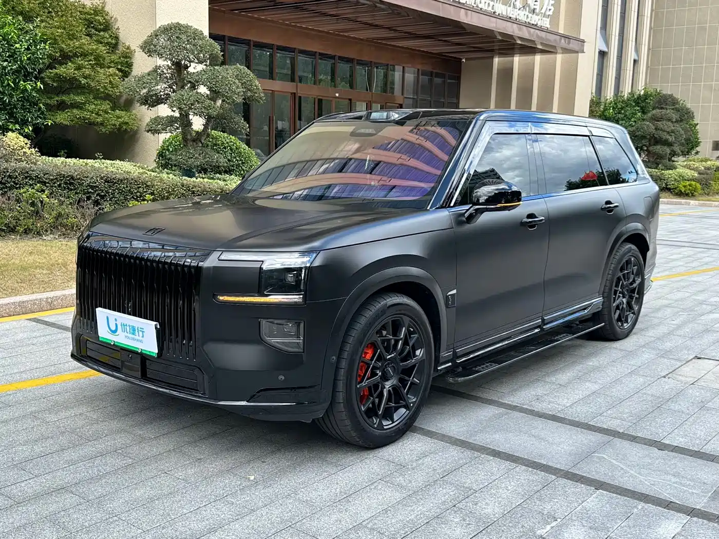 ZEEKR 9X 2026 2025 Model Gloss Black Edition