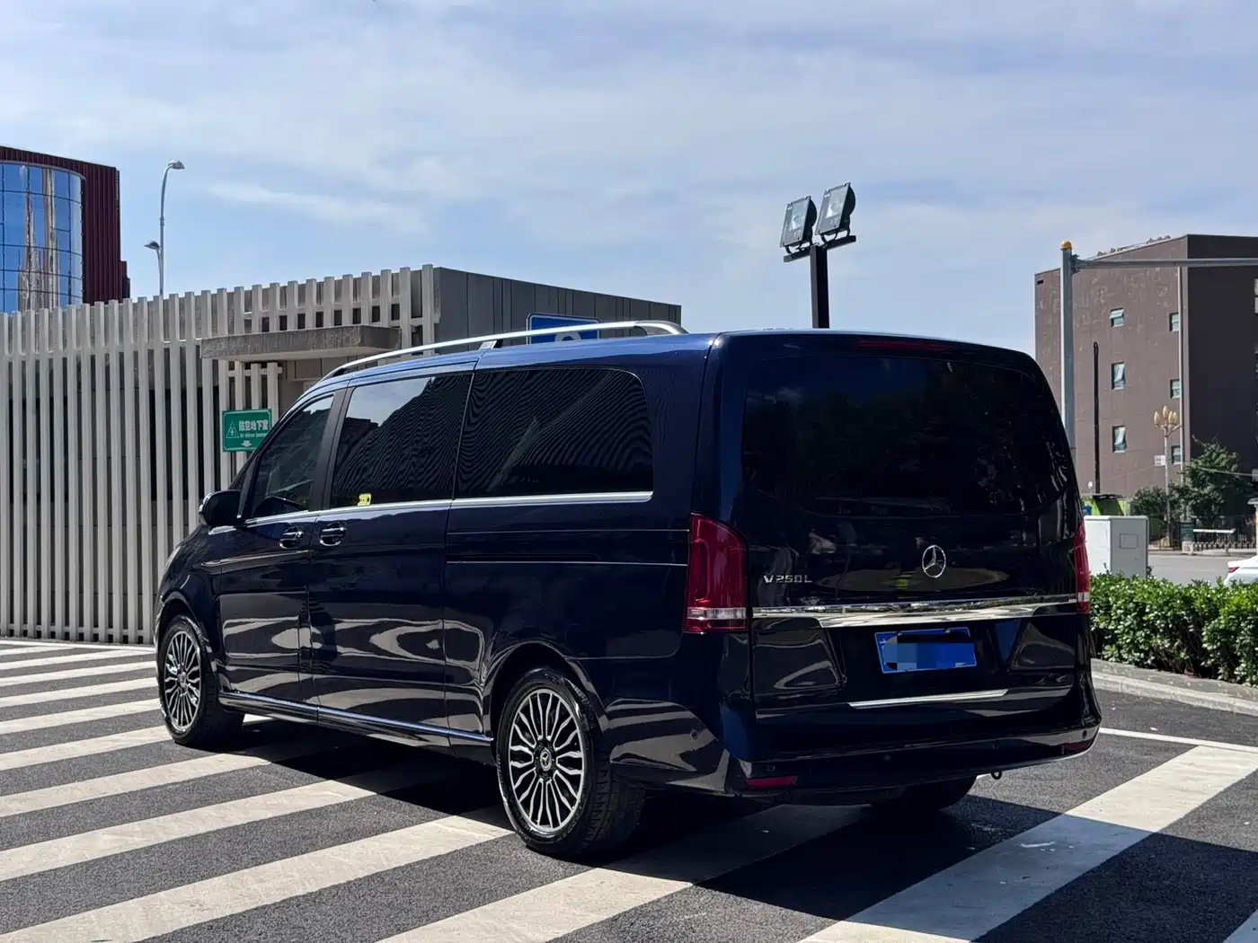 Mercedes-Benz V-Class 2018 2018 V 260 L Premium Long Version China V