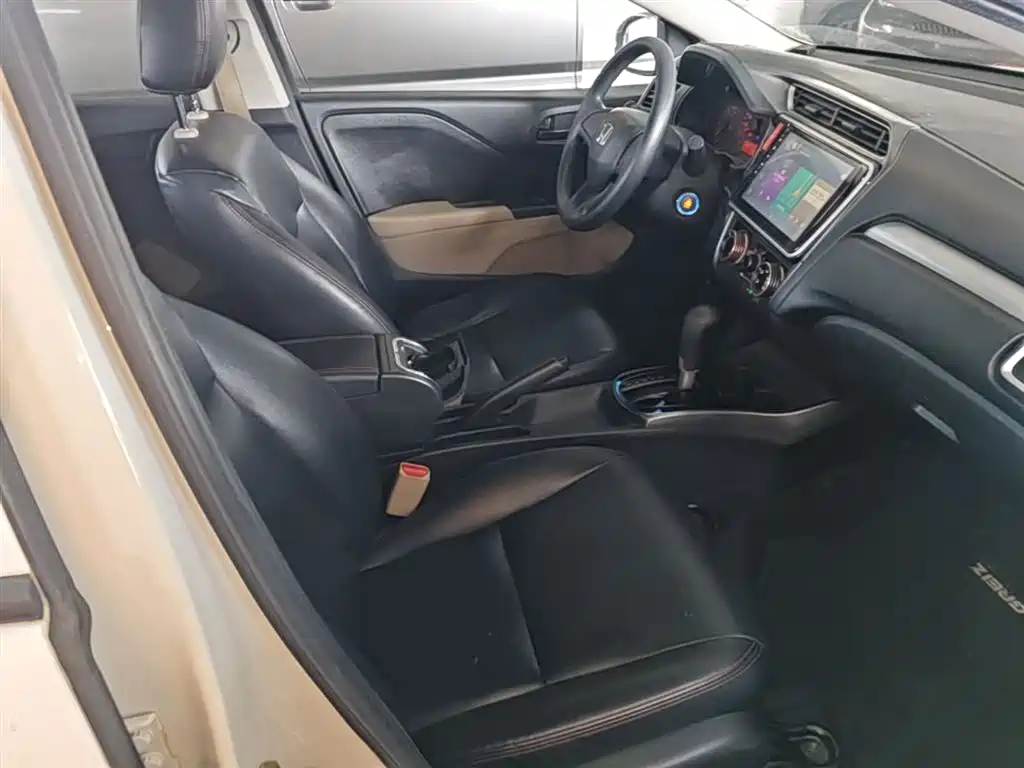 Honda Greiz 2018 2016 1.5L CVT Classic Edition